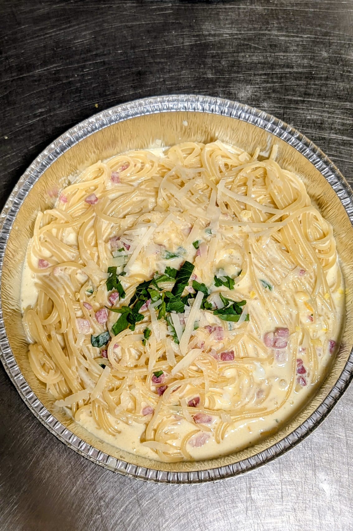Spaghetti Carbonara mit cremiger Sauce